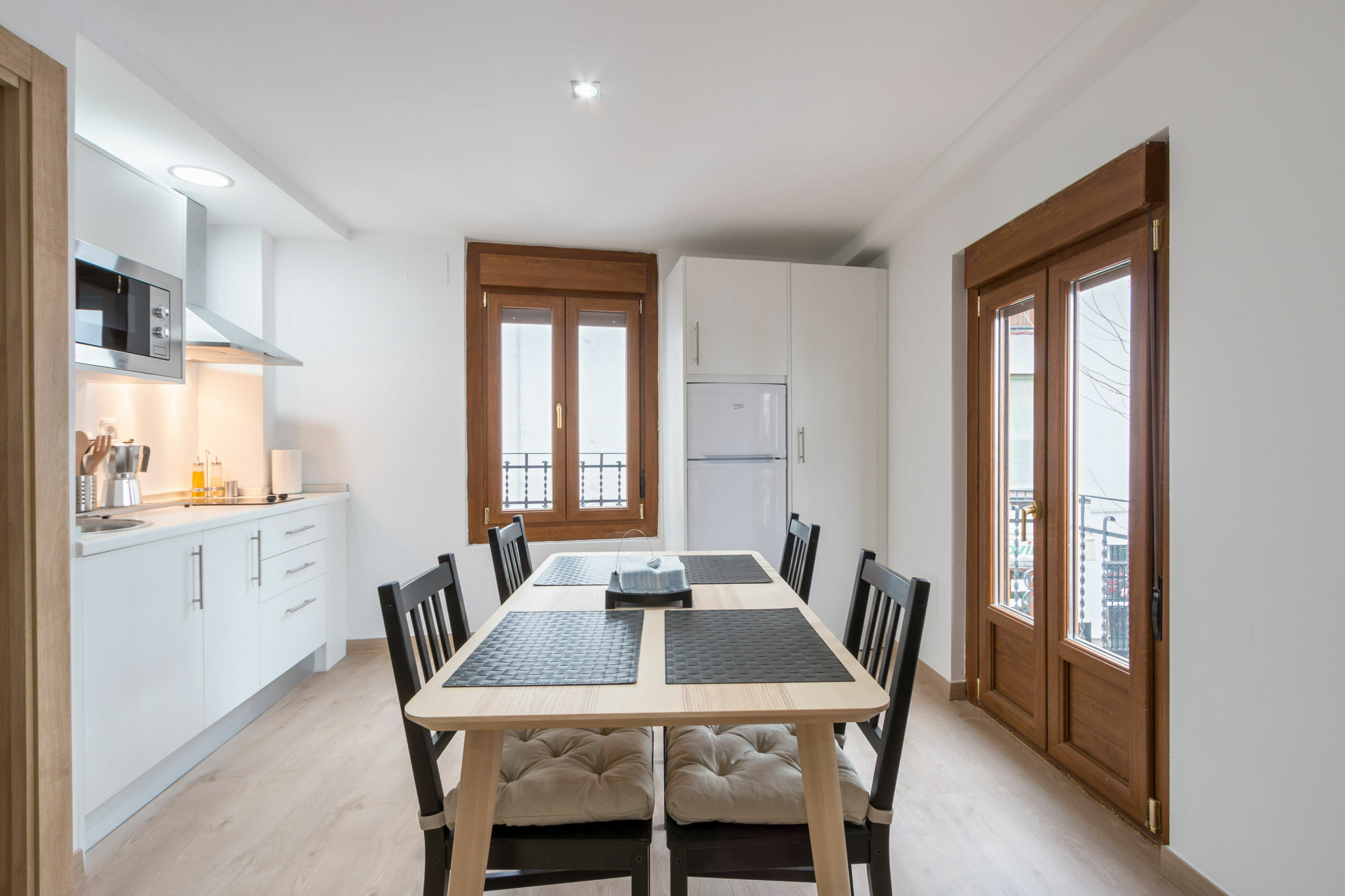 Apartamentos Puerta Nueva Гранада Екстериор снимка